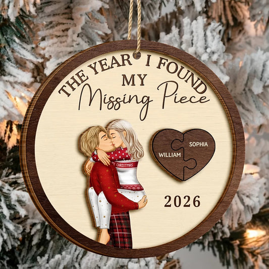 The Year I Found My Missing Piece Kissing Couples - Personalized 2-Layered Wooden Ornament